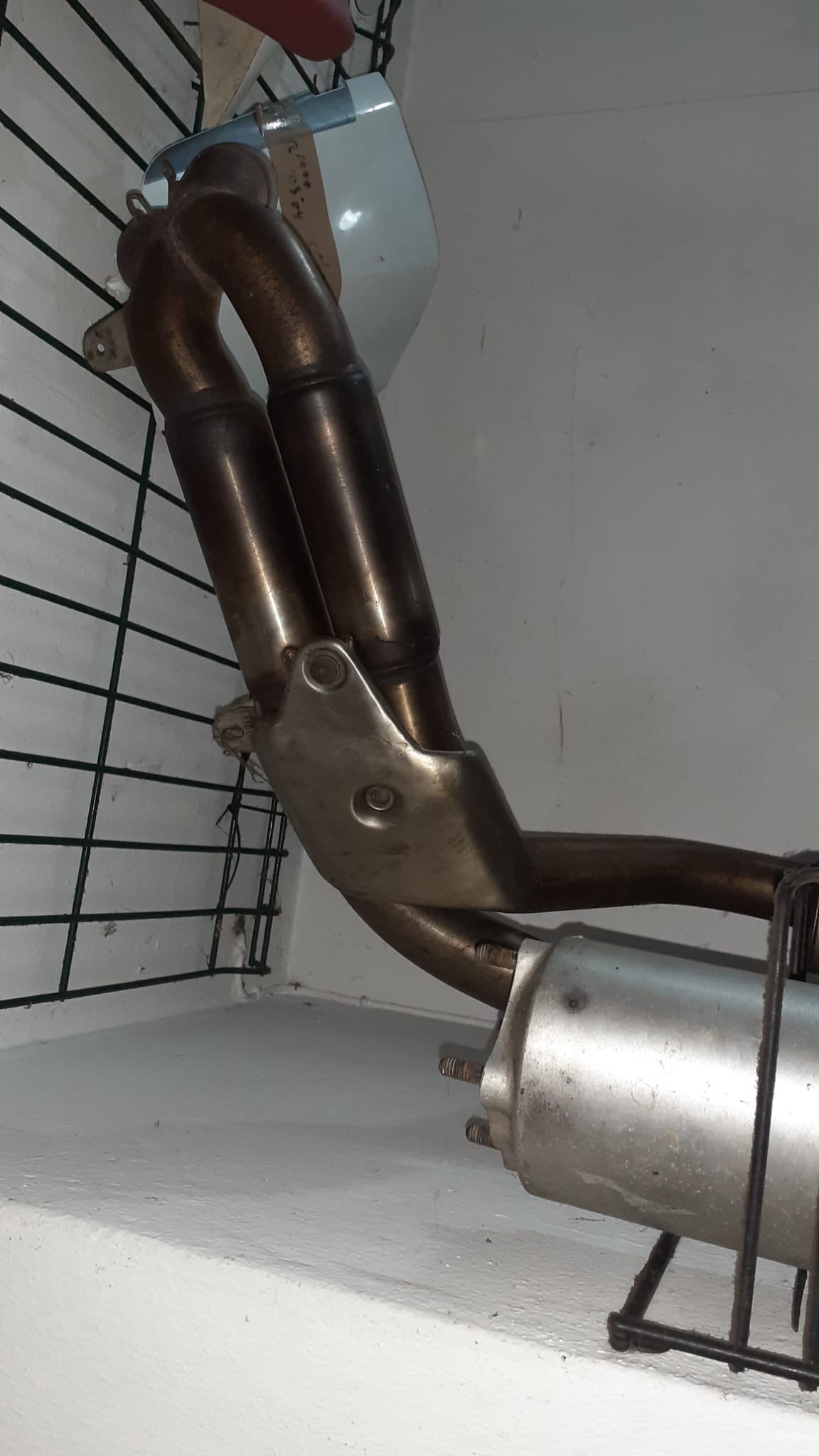 Escape para DUCATI 996. 800€ el par. - Imagen 3