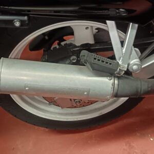 Escape para SUZUKI GS 500. PVP a consultar