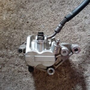 Pinza de freno delantera YAMAHA Xmax 125. Año 2017.