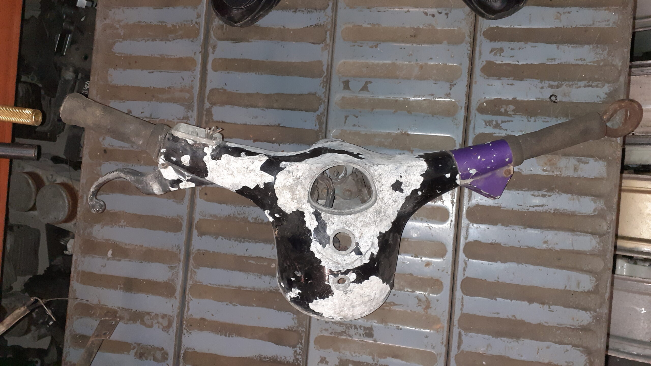 Manillares de Vespa. Precios a consultar. - Imagen 2