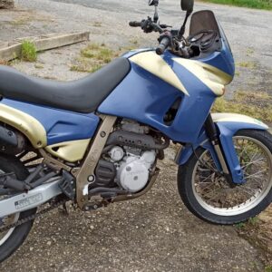 Aprilia Pegaso 650 de ocasión en Villaviciosa, Asturias. Moto trail revisada y con garantía en concesionario VAYAFABA.