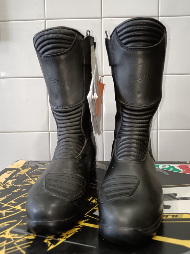Botas moto mujer Gaerne Black Rose Gore-Tex – Talla 37 – Outlet
