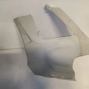 Carenado lateral derecho para Honda CBR 600 F1 (1987-1990) en imprimación gris, listo para lijar y pintar.
