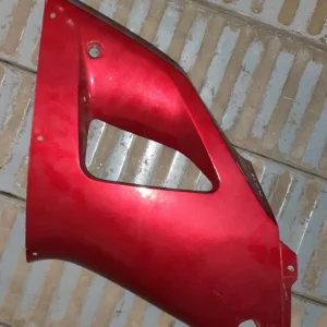 Carenado lateral izquierdo original en color rojo para Yamaha YZF 1000 R1 de los años 2000 y 2001.