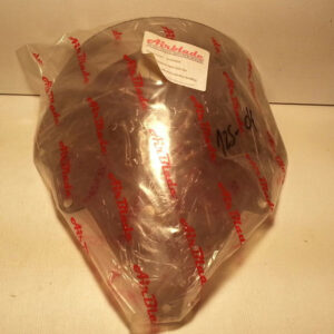 Vista frontal de la cúpula de pantalla deportiva ahumada de doble burbuja marca Airblade para Honda CBR 125 R nueva a estrenar en su bolsa.