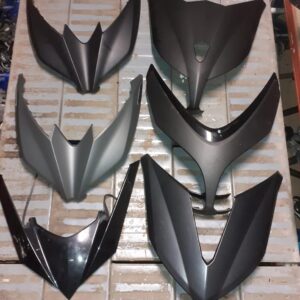 Variedad de frontales de carenado originales para Yamaha TMAX 500, 530 y 560, recambios recuperados en diferentes acabados.