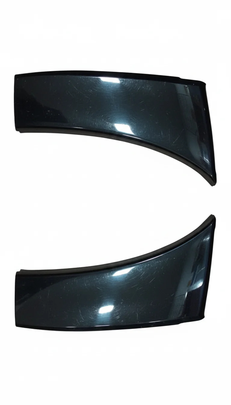 Pareja de carenados laterales delanteros negros para Yamaha T-MAX 530 (2012-2014). Plásticos originales de carrocería.