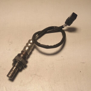 Sonda lambda y sensor de oxígeno original para Suzuki V-Strom 650 modelo 2011. Recambio de inyección.