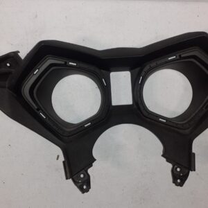 Tapa de relojes original para Yamaha X-MAX 125 modelos 2014 a 2017 recuperada en excelente estado de conservación.